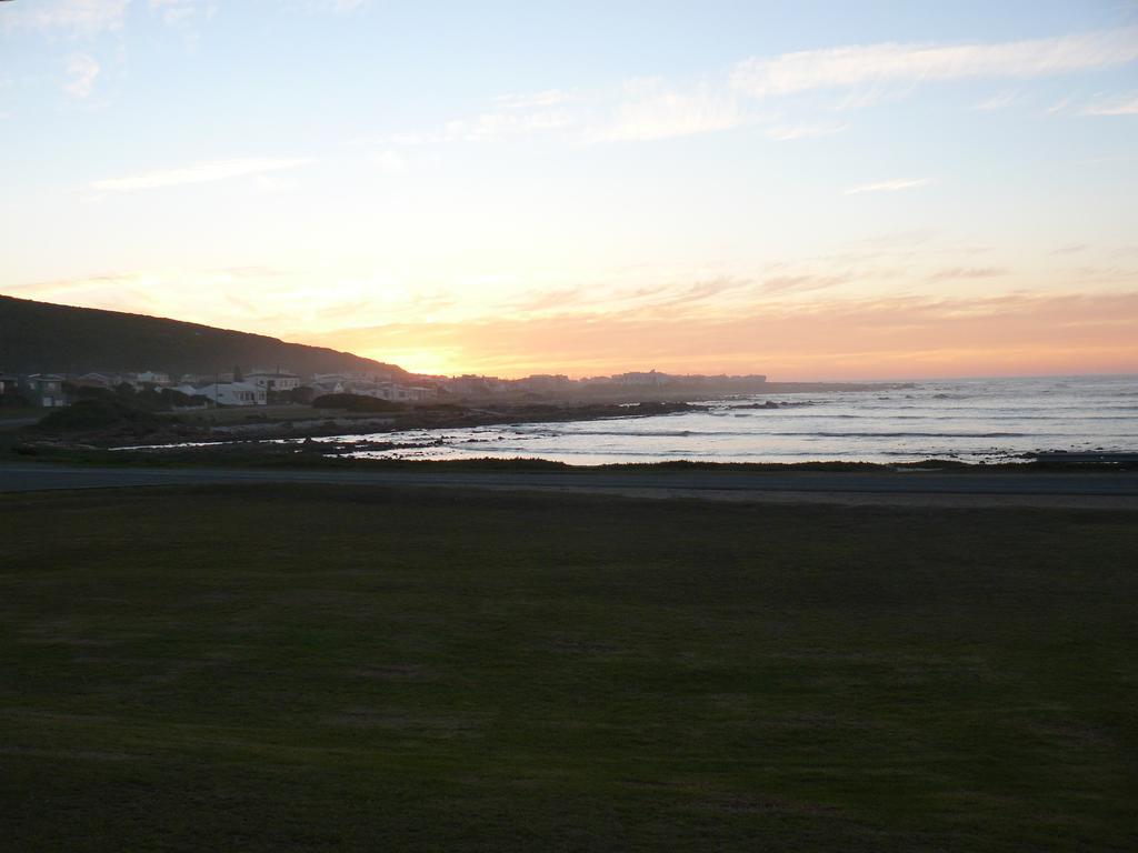 House Of 2 Oceans Apartment Agulhas Exterior photo